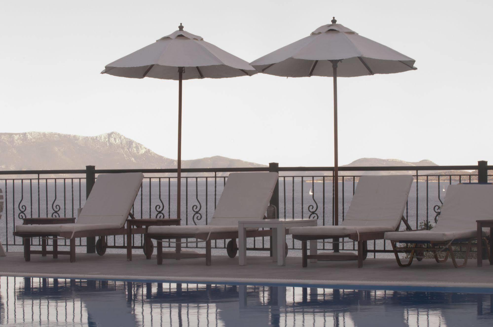 Aliki Hotel 니키아나 외부 사진